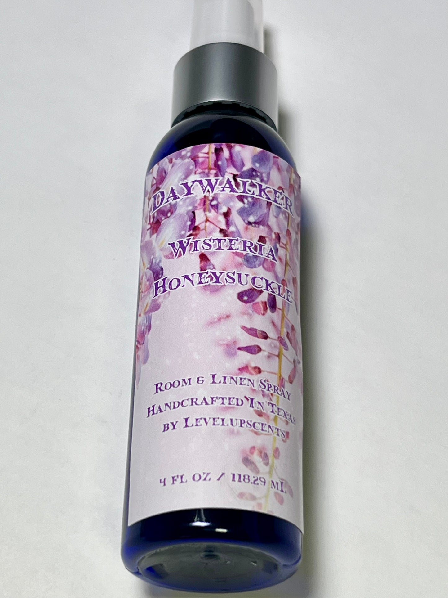 Daywalker Room & Linen Spray - Wisteria and Honeysuckle (Demon Slayer)